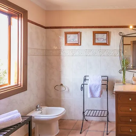 El Jable Lanzarote Bed & Breakfast 4*